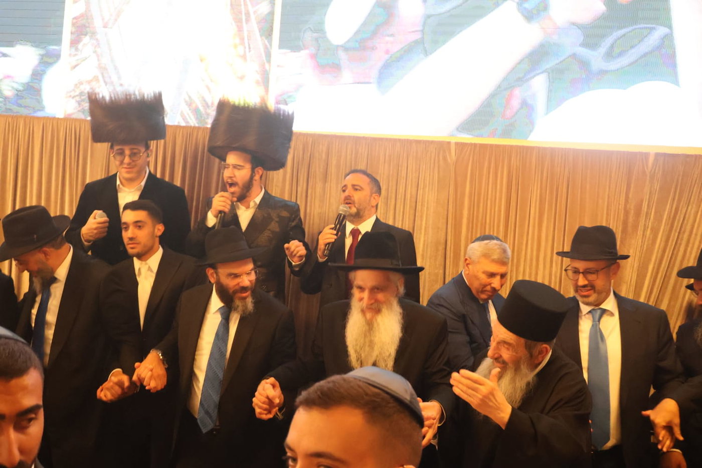 שמחת נישואי נכד האדמו"ר רבי דוד אביחצירא 
