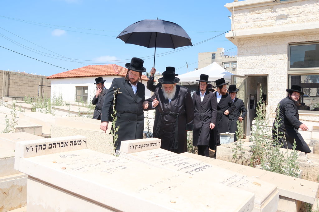 הילולא קדישא בקוסוב ויזניץ