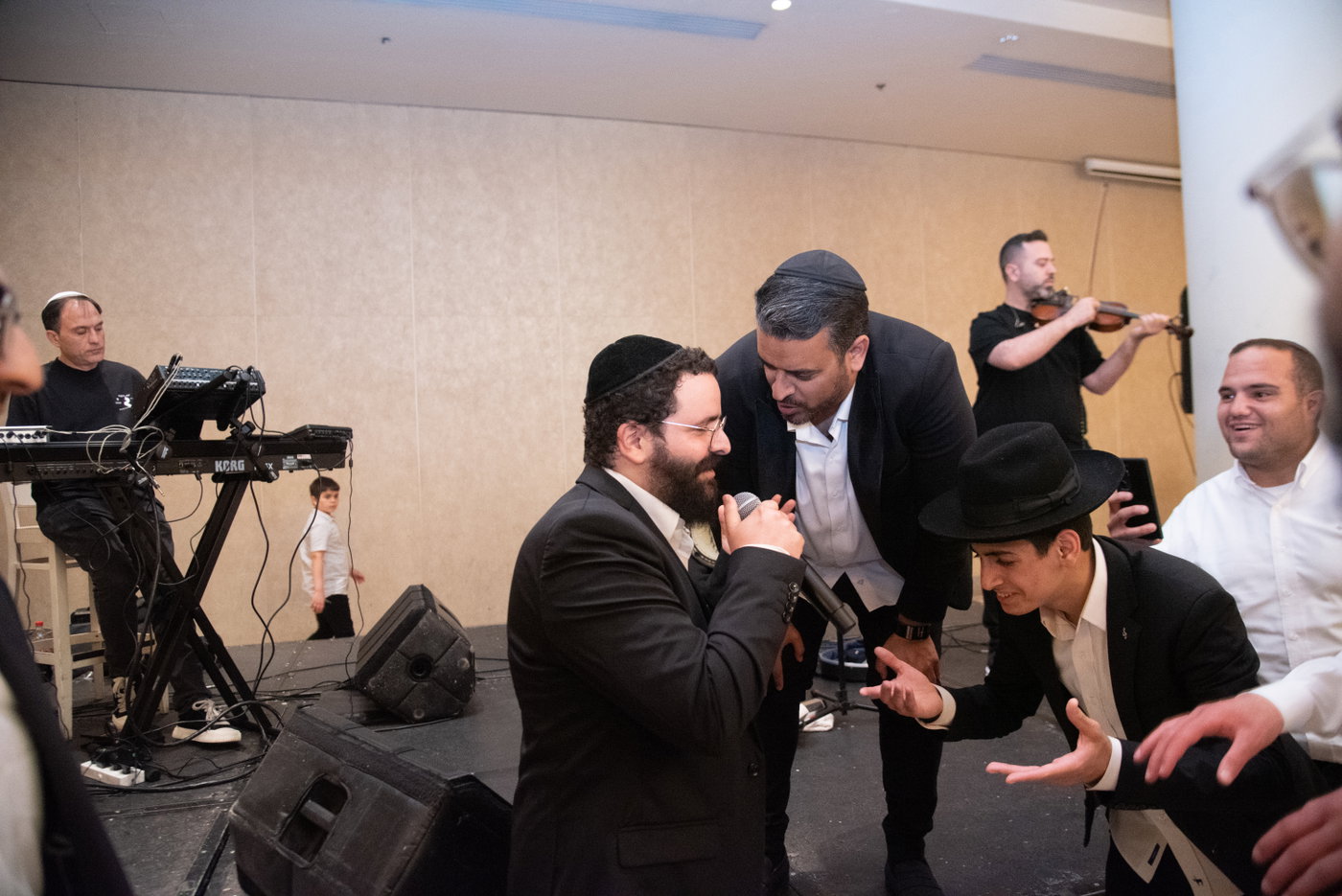 הכנסת ס"ת בכסא רחמים