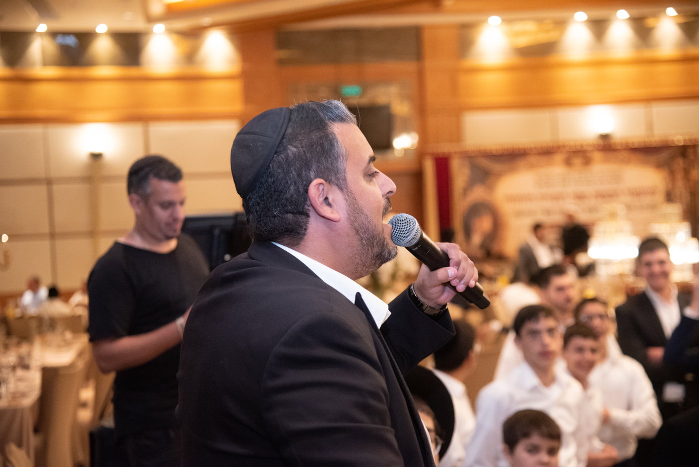 הכנסת ס"ת בכסא רחמים