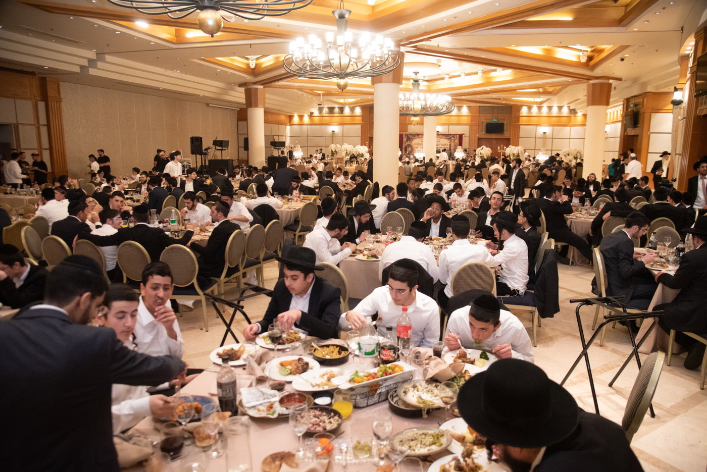 הכנסת ס"ת בכסא רחמים