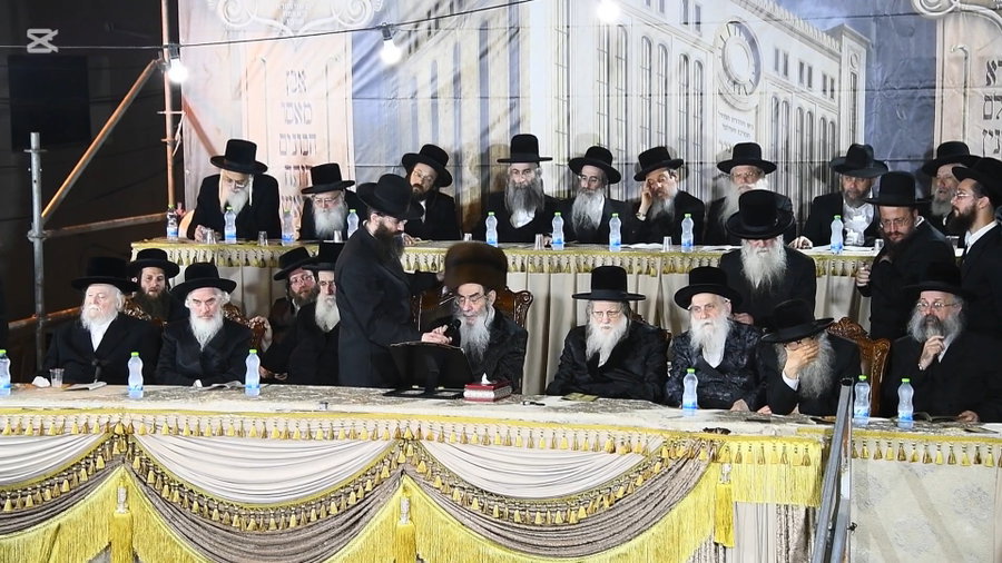 הנחת אבן הפינה באלכסנדר