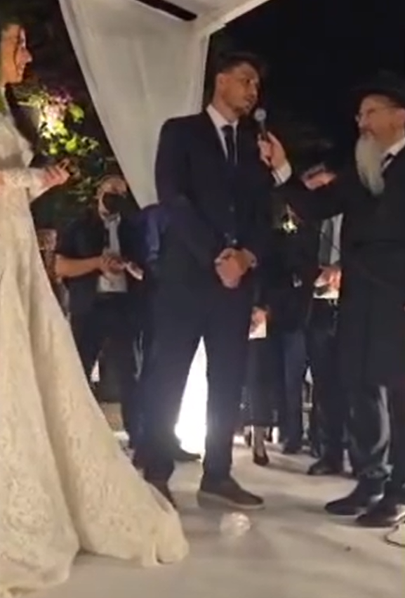 סשה וספיר תחת החופה, עם רבה הראשי של רוסיה