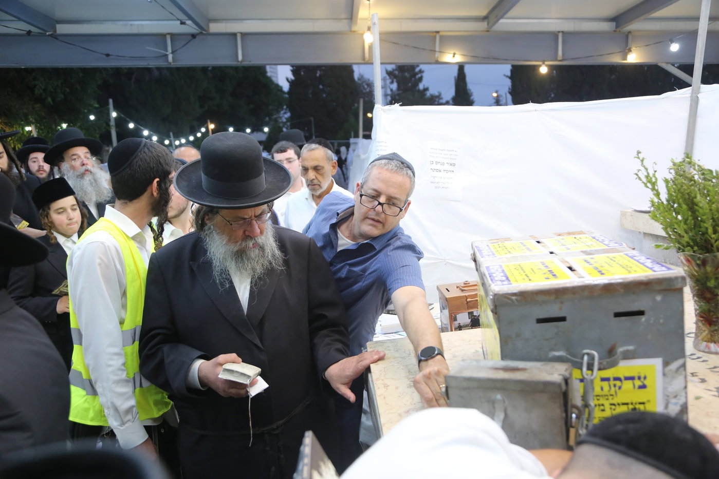 הילולא קדישא בשטעפונשט