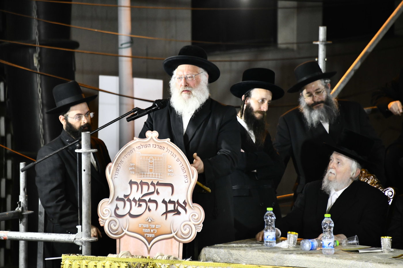 הנחת אבן הפינה באלכסנדר