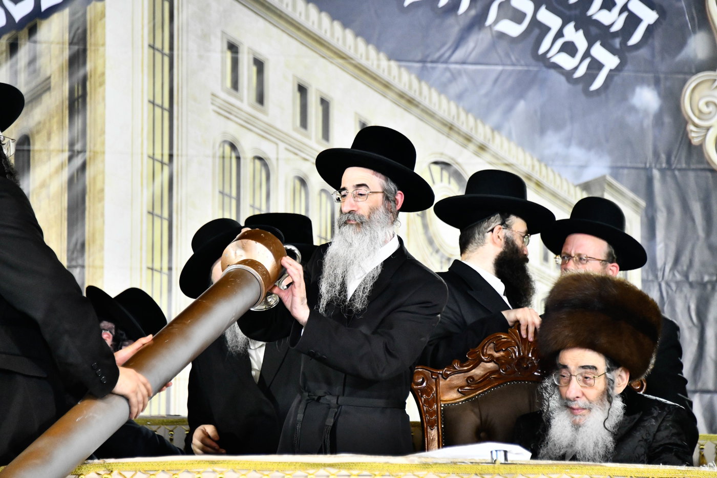 הנחת אבן הפינה באלכסנדר