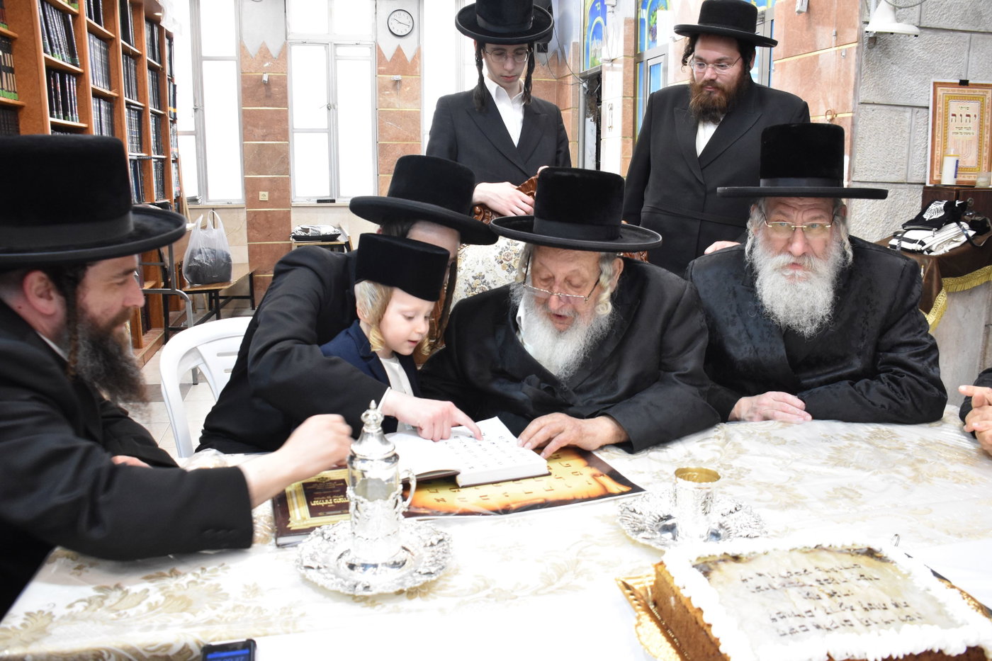 לימוד א'ב' לבן נין אדמו"ר מנאראל 