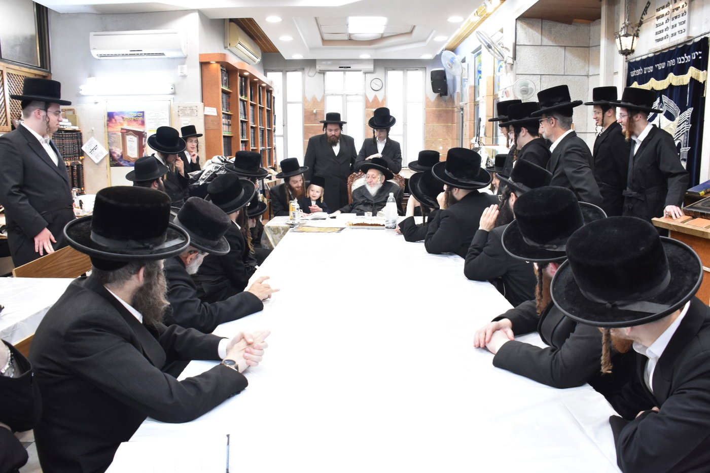 לימוד א'ב' לבן נין אדמו"ר מנאראל 