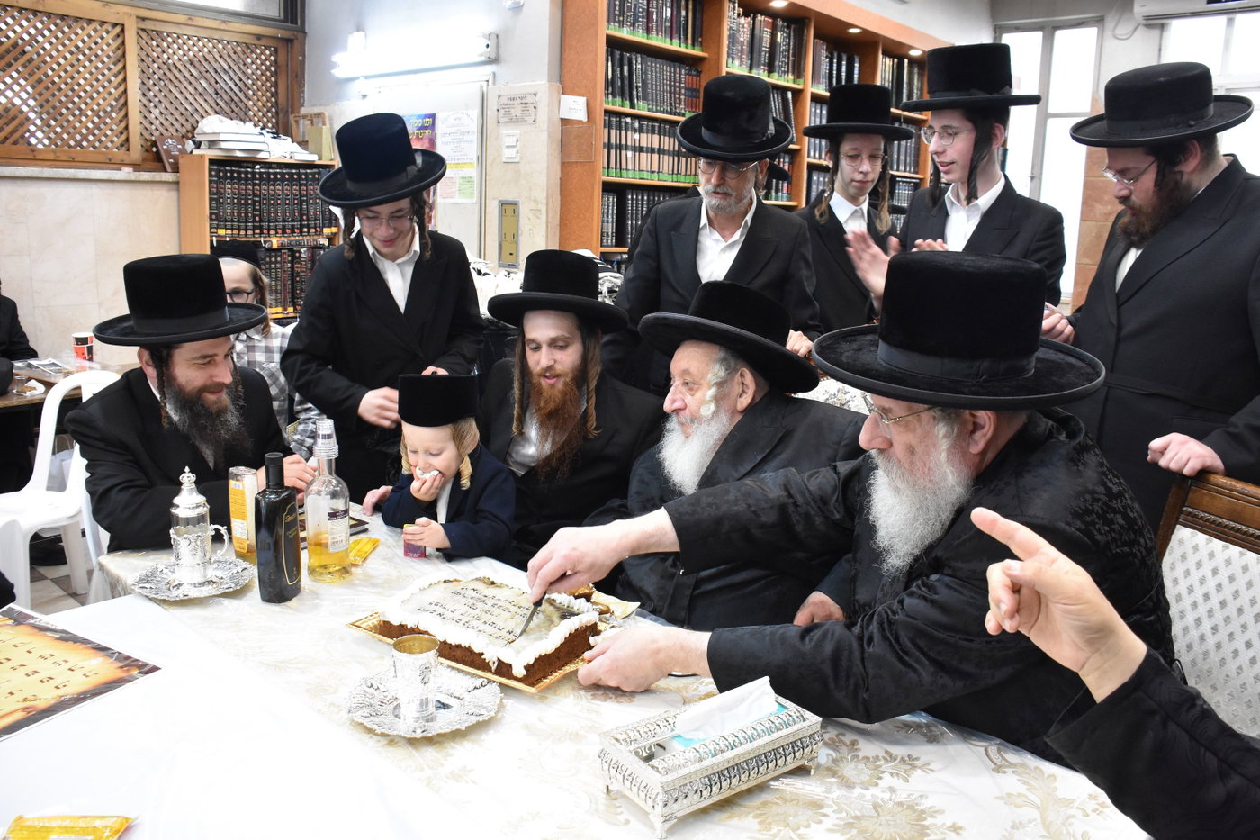 לימוד א'ב' לבן נין אדמו"ר מנאראל 