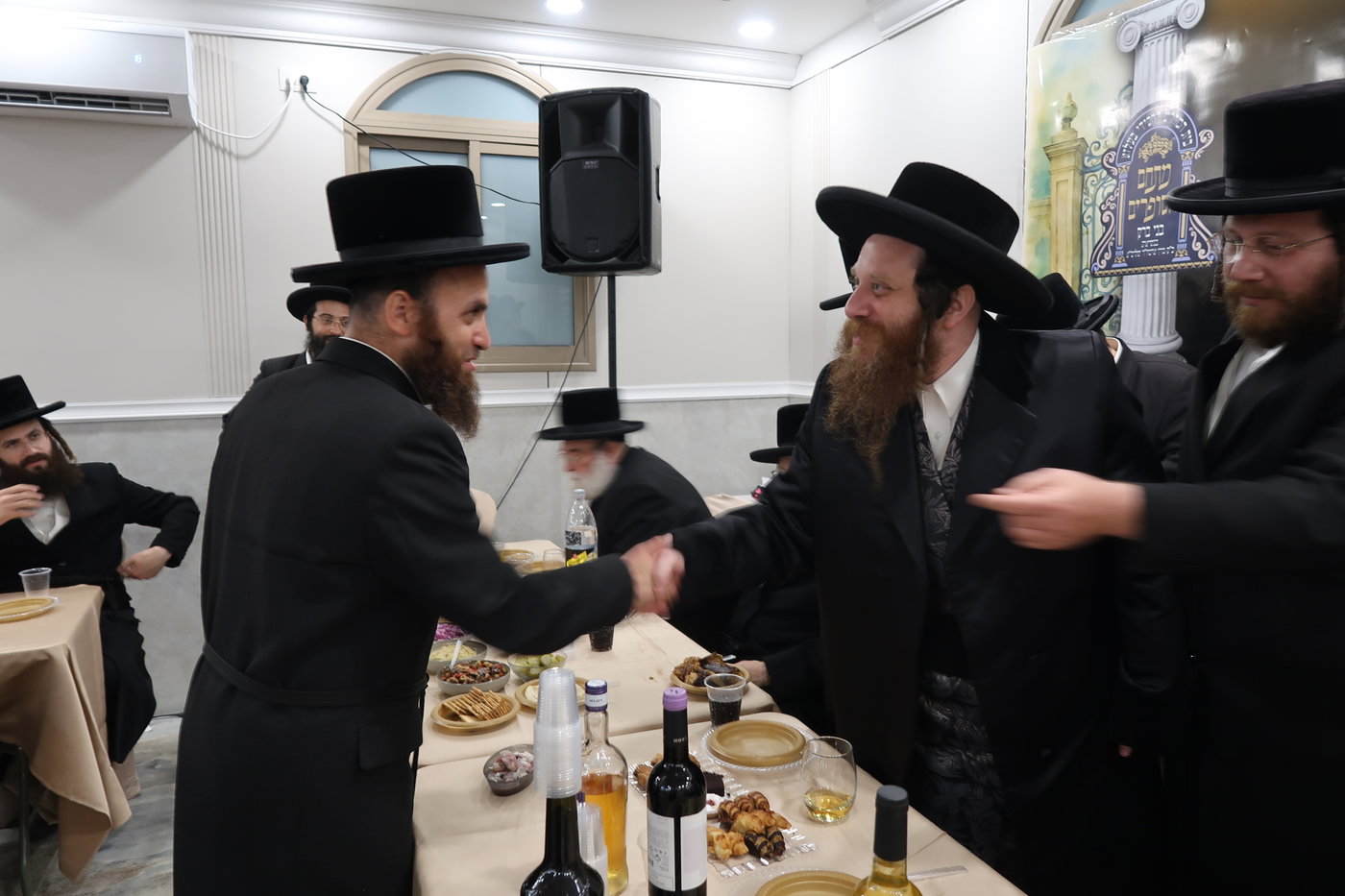 חנוכת הבית לשטיבל בעלזא במתחם הסופרים