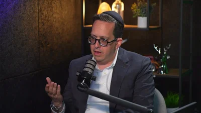 יעקב גרודקה בלי פילטרים: "כשבא אליי בחור שרוצה להיות עיתונאי - אני בז לו ומשכנע אותו לוותר"