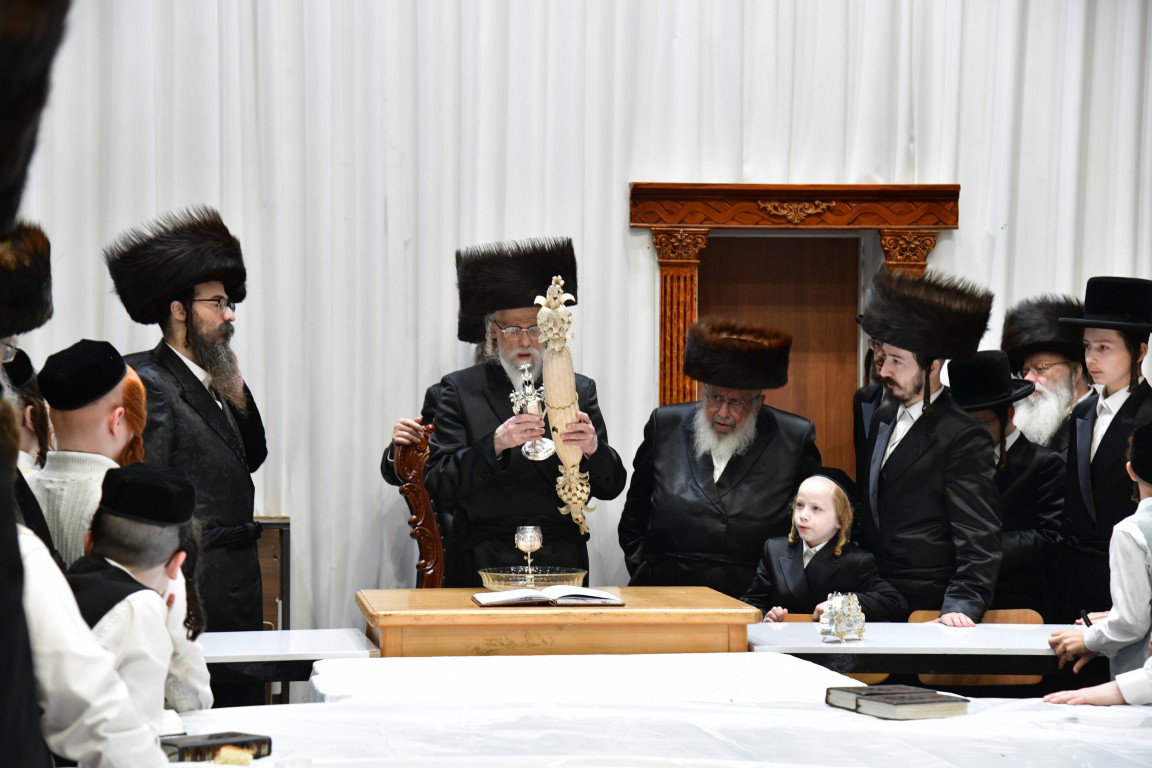 מוצאי שבת יארצייט בסערט ויזניץ