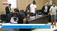 מהומה בוועדת הכנסת: הלומי קרב התפרצו ובכו מול החכי"ם