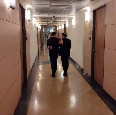 שר האוצר סמוטריץ' במסדרונות הכנסת