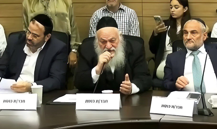 גולדקנופף היום בוועדה