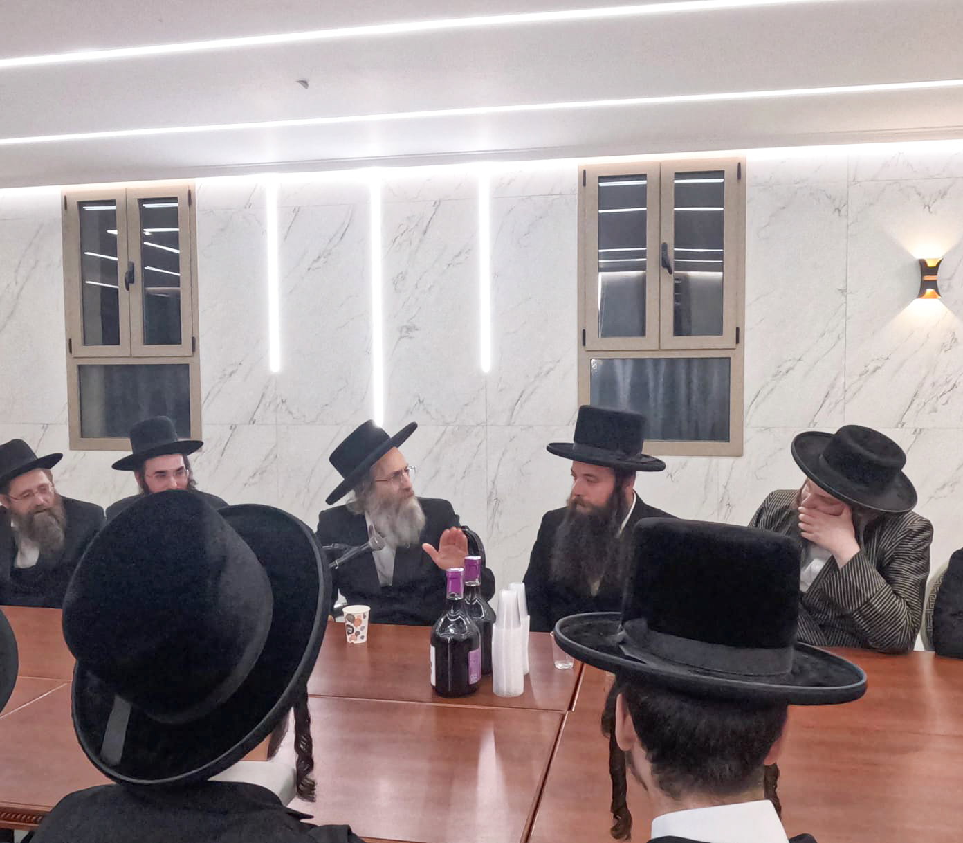 הרה"צ ר' אלימלך בידרמן בישיבת אהבת דוד