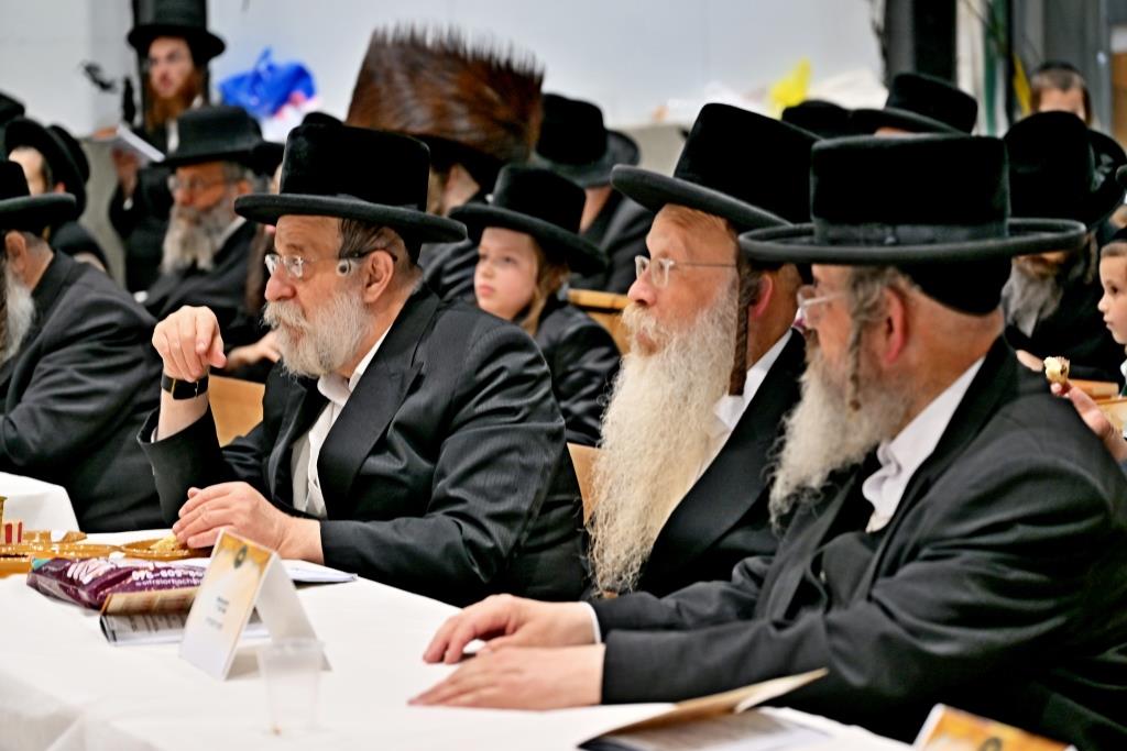 מסיבת חומש במכנובקא בעלזא בית שמש