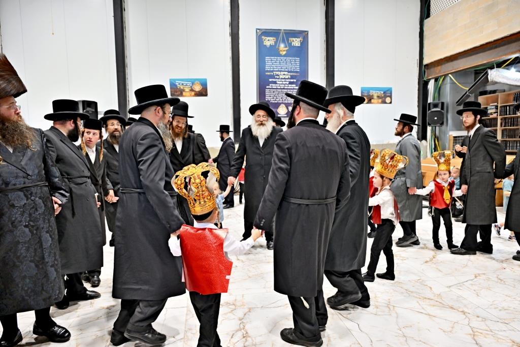 מסיבת חומש במכנובקא בעלזא בית שמש