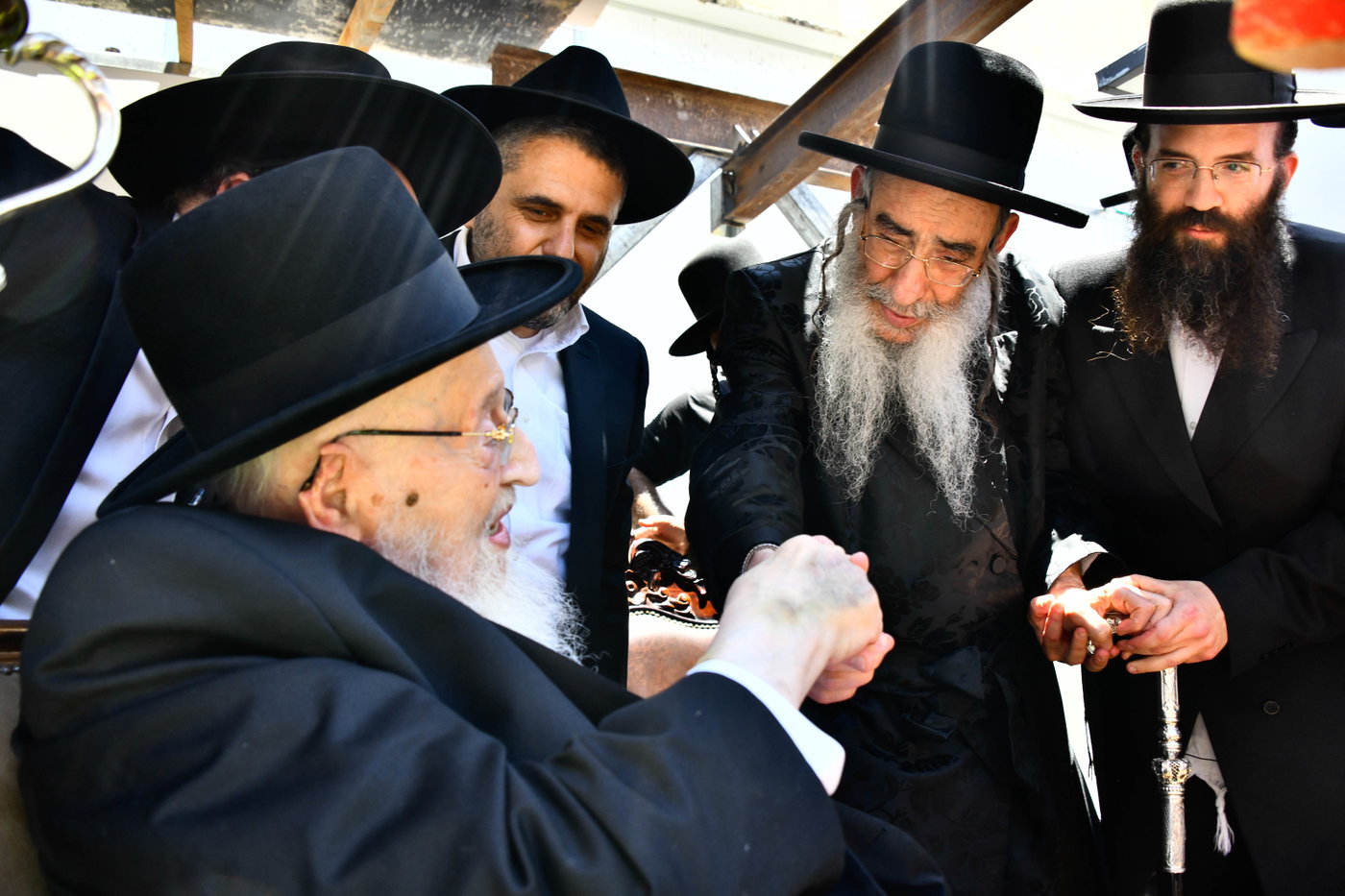 הגרמ"צ ברגמן בהנחת אבן הפינה באלכסנדר