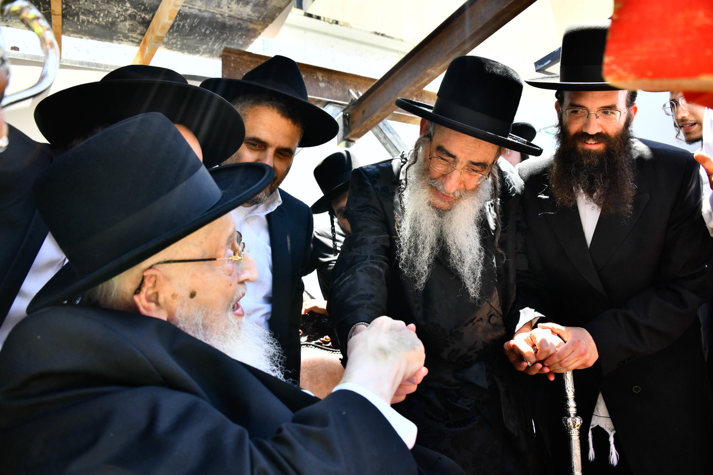 הגרמ"צ ברגמן בהנחת אבן הפינה באלכסנדר