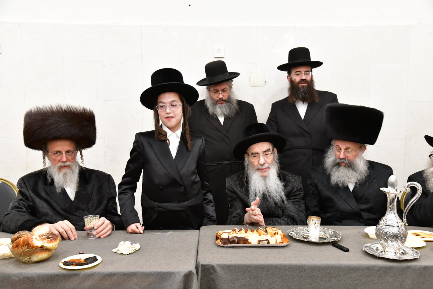 בר מצוה לנכד האדמו"ר מביאלה ישרי לב 
