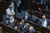 ברוב גדול: חוק יסוד לימוד תורה אושר בכנסת בקריאה שנייה ושלישית