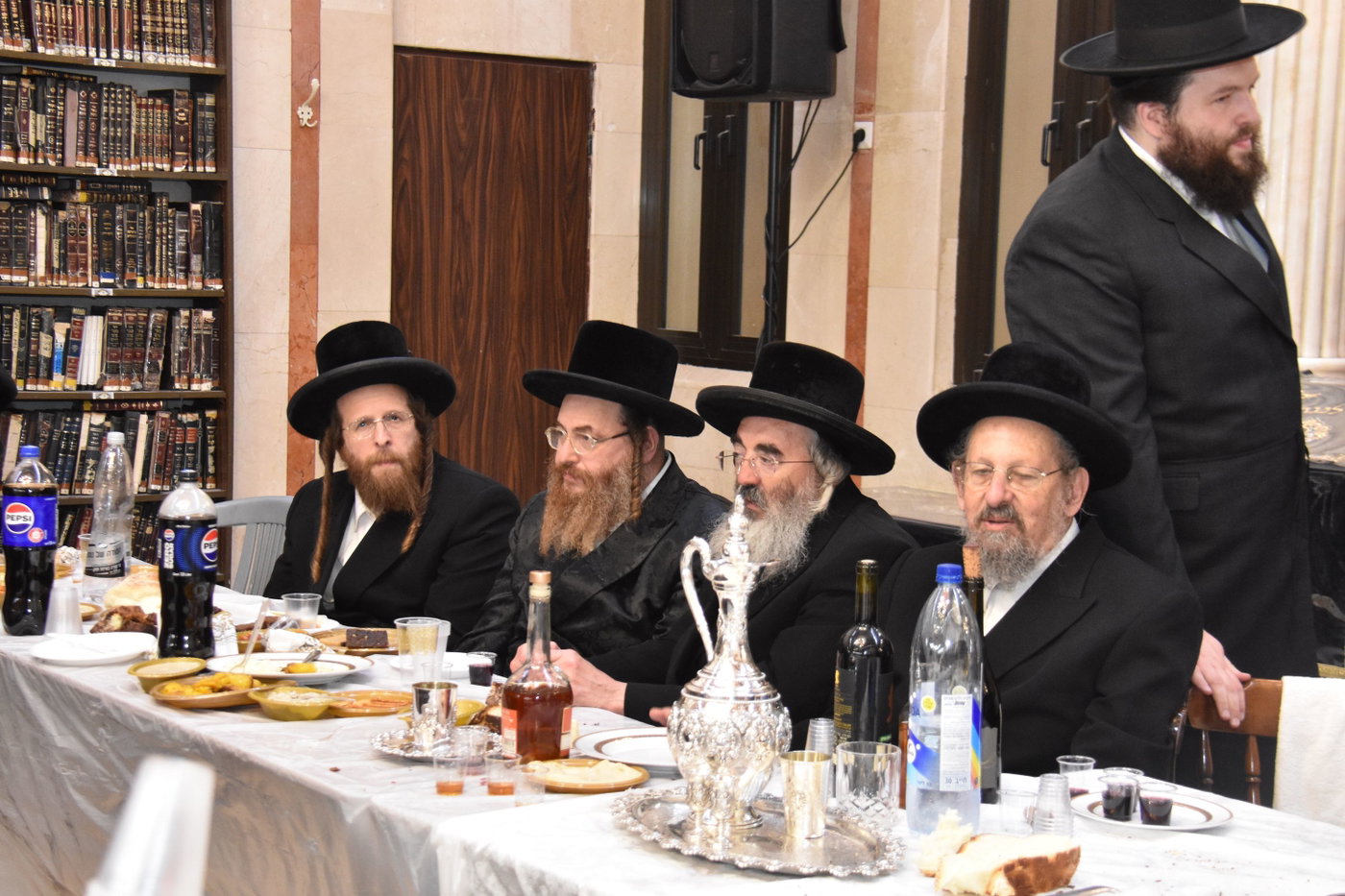 שמחת בר המצווה לנכד האדמו"ר מלעלוב