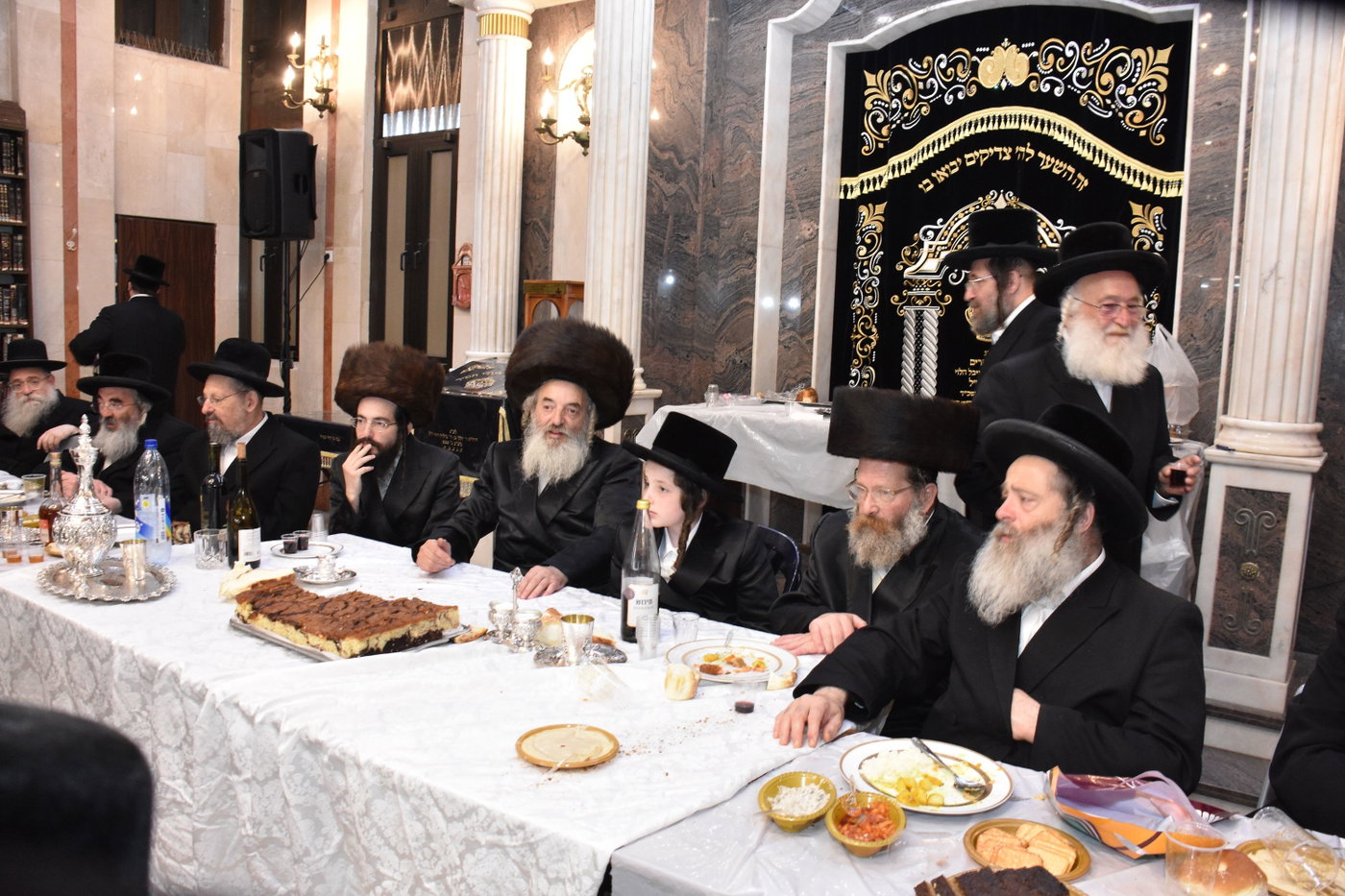 שמחת בר המצווה לנכד האדמו"ר מלעלוב