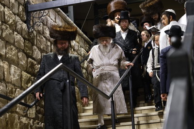 האדמו"ר מפינסק קרלין במירון