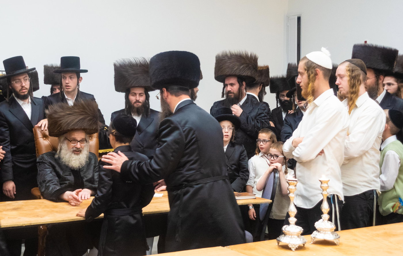 האדמו"ר מויז'ניץ בית שמש בעמנואל