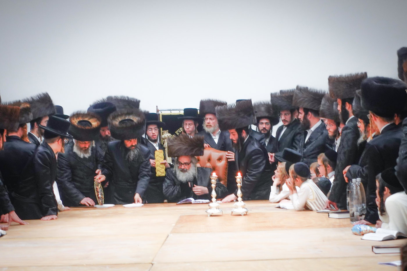 האדמו"ר מויז'ניץ בית שמש בעמנואל