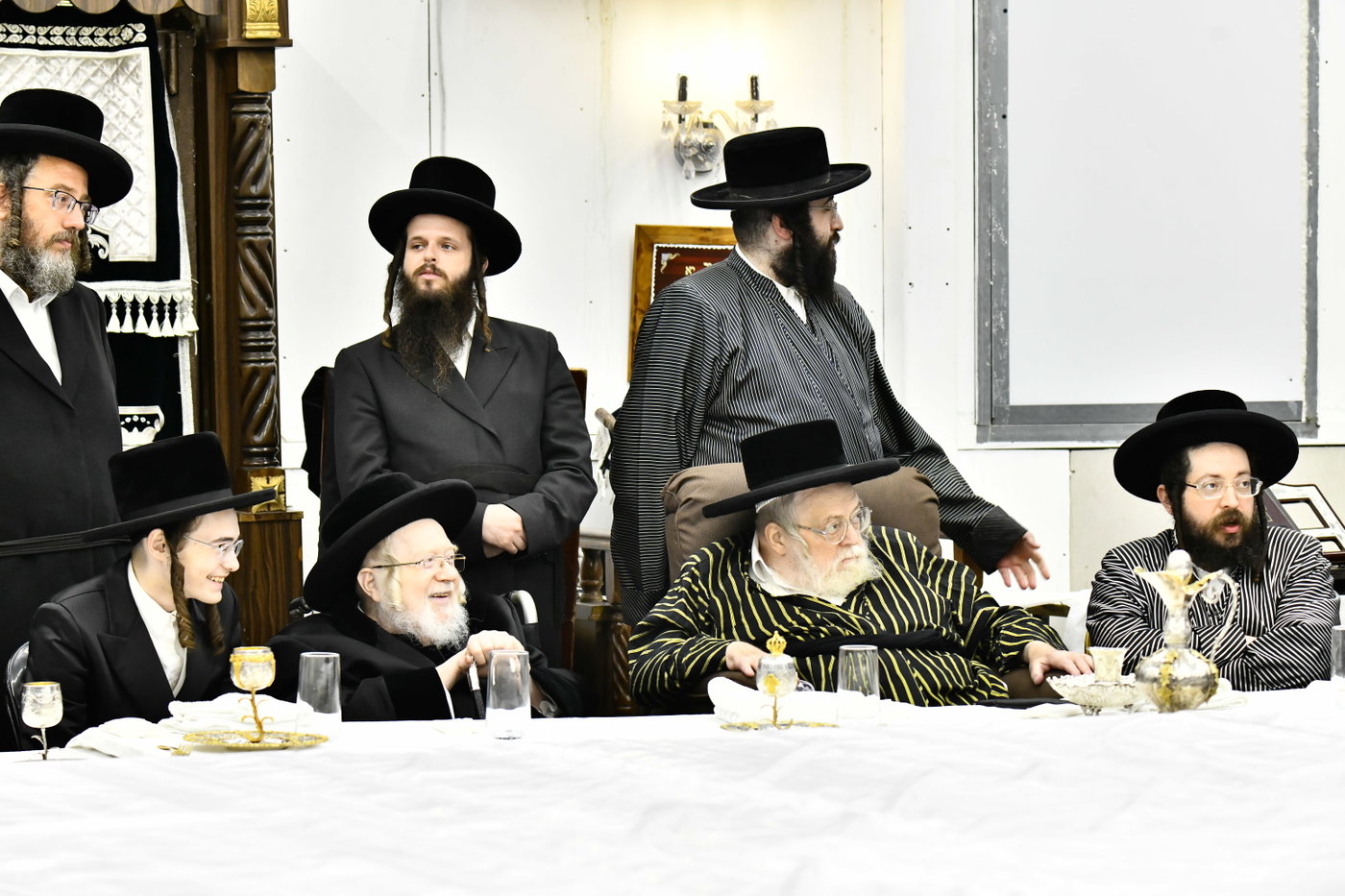 שמחת בית תולדות אברהם יצחק - לעלוב 