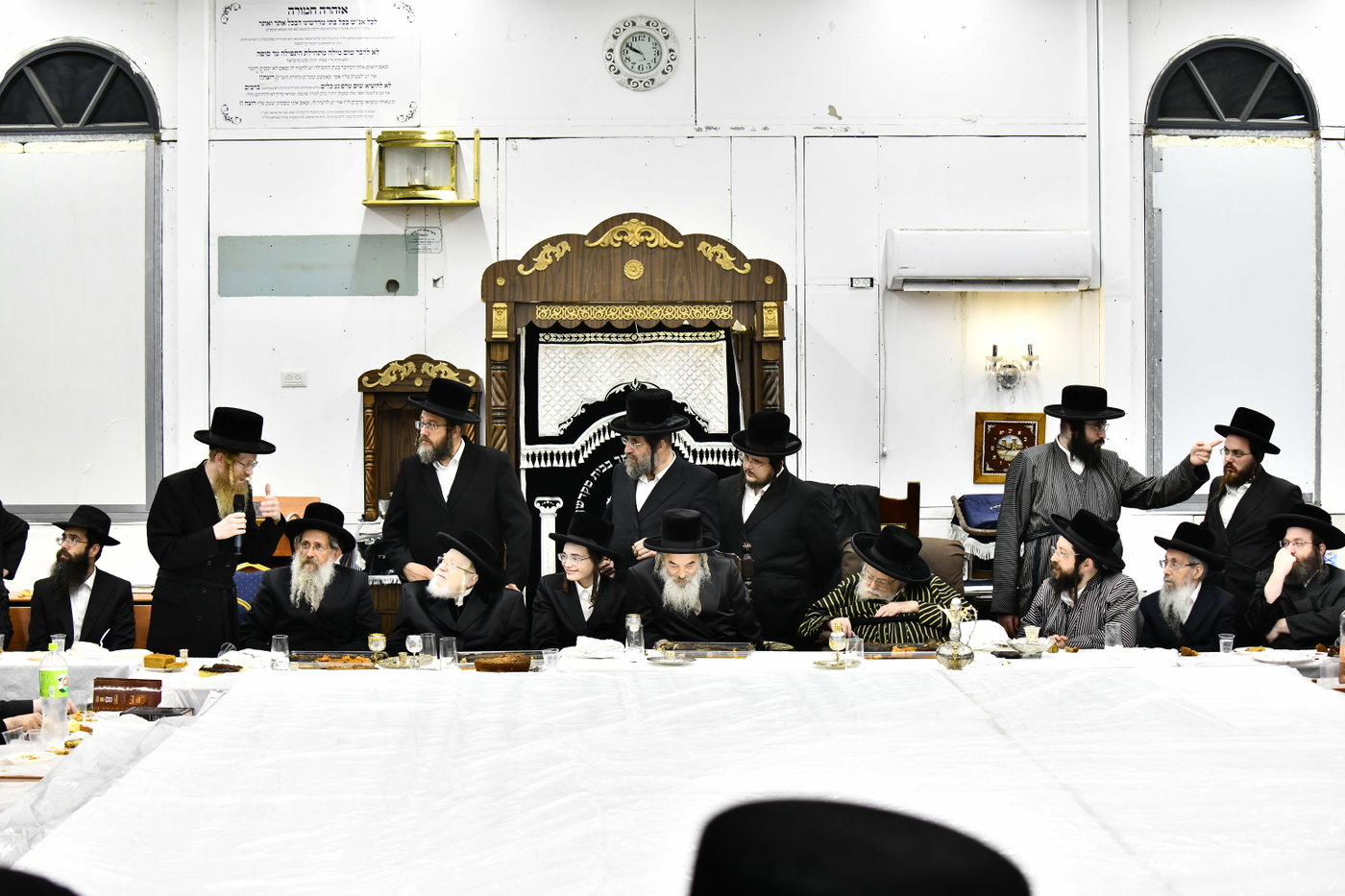 שמחת בית תולדות אברהם יצחק - לעלוב 