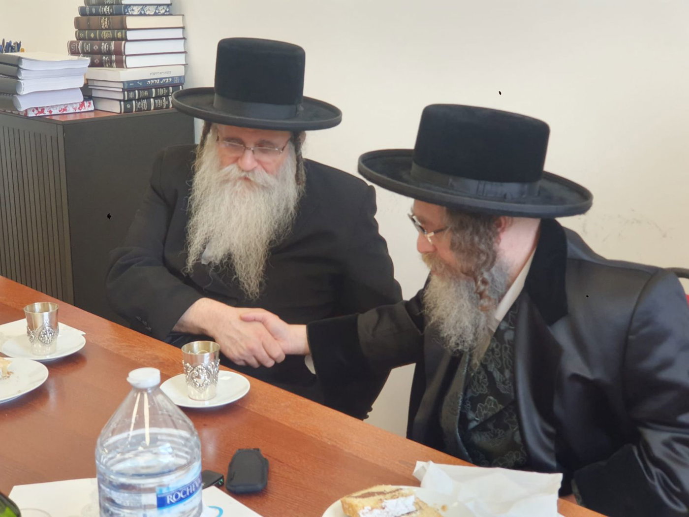 האדמו"ר מקרעטשניף סיגעט בביקור באנטווערפן 