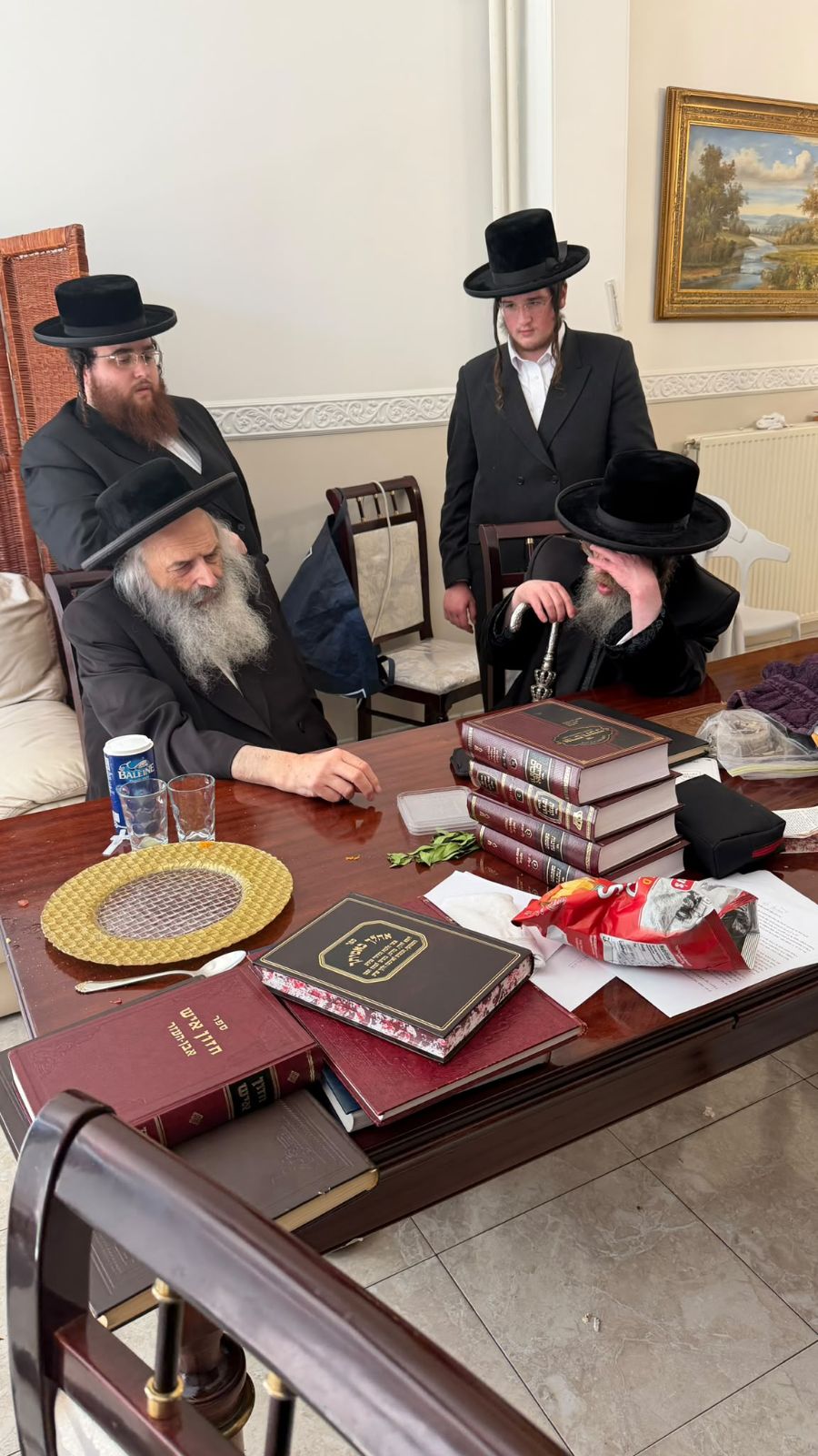 האדמו"ר מקרעטשניף סיגעט בביקור באנטווערפן 