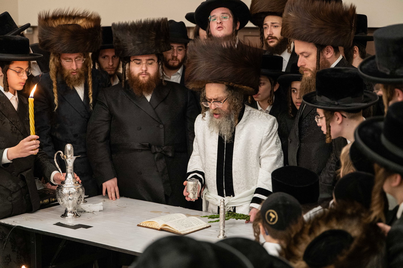 האדמו"ר מקרעטשניף סיגעט בביקור באנטווערפן 