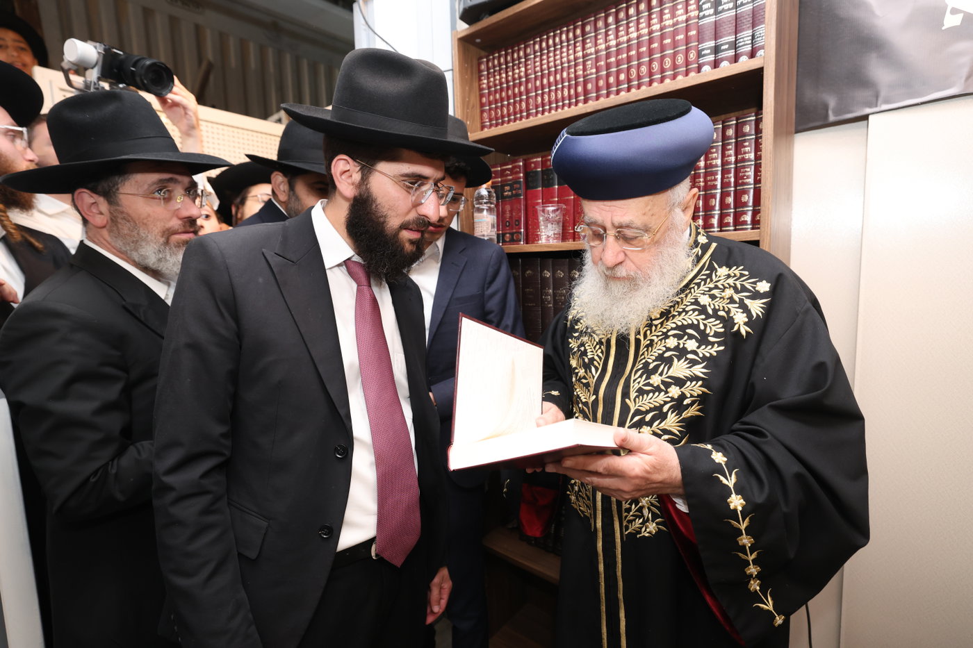 הראשל"צ הגר"י יוסף בביקור ברמות