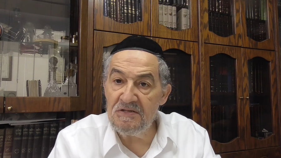 הרב מיכאל שושן עם וורט במרוקאית לפרשת דברים