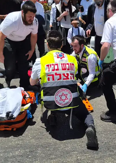בני ברק: ילד בן 7 נפגע מרכב ופונה במצב בינוני לבי"ח