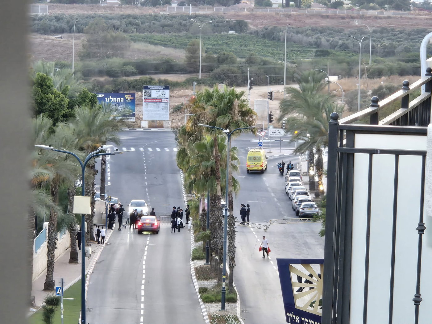 דרמה באלעד: עימותים אלימים, דריסת בחורי ישיבה וטענות קשות נגד המשטרה