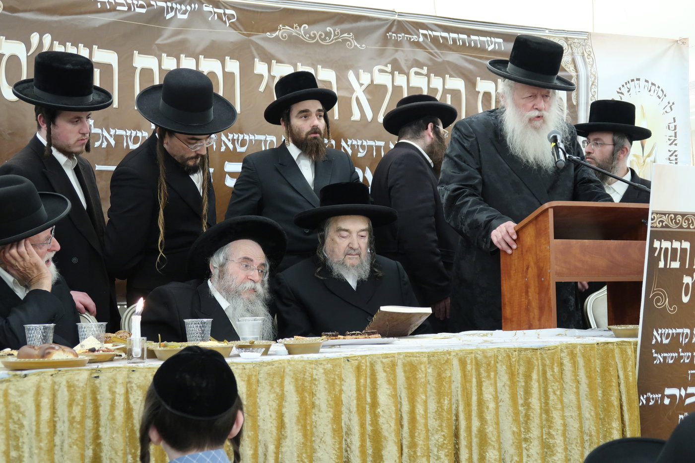 הגרי"מ שכטר בהילולת השערי טוביה