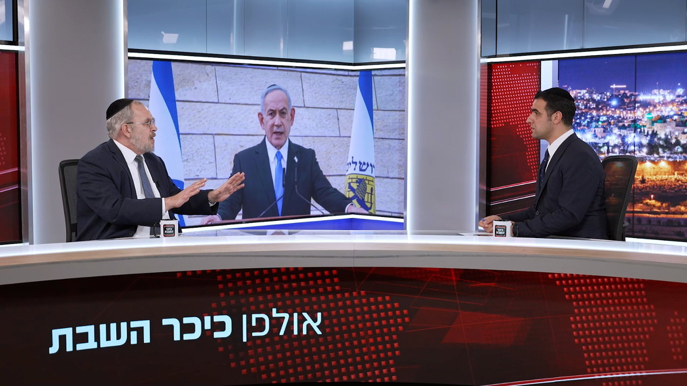 ח"כ יעקב אשר בריאיון באולפן 'כיכר השבת'