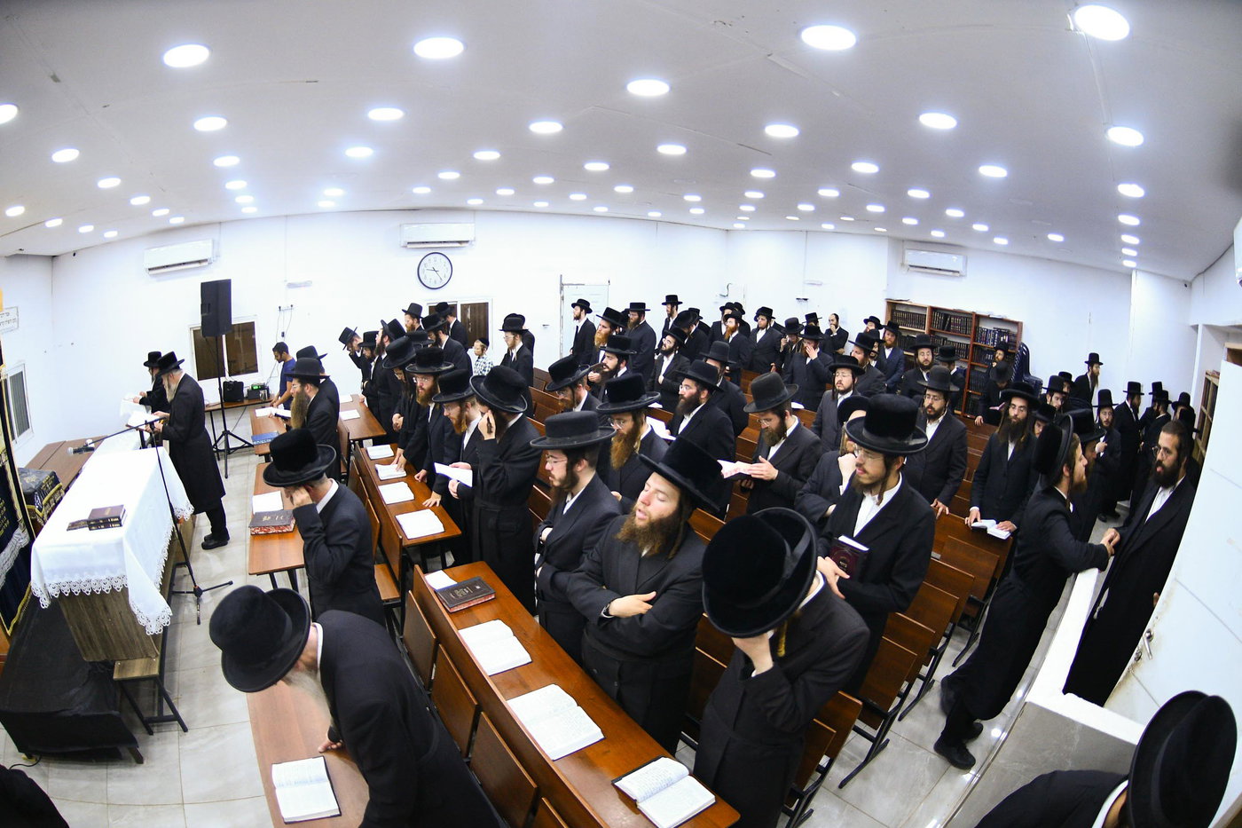 האמו"ר מסקולען ירושלים בשיעור בעמנואל 