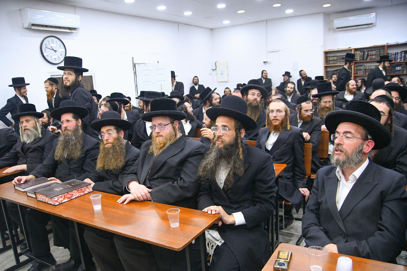 האמו"ר מסקולען ירושלים בשיעור בעמנואל 
