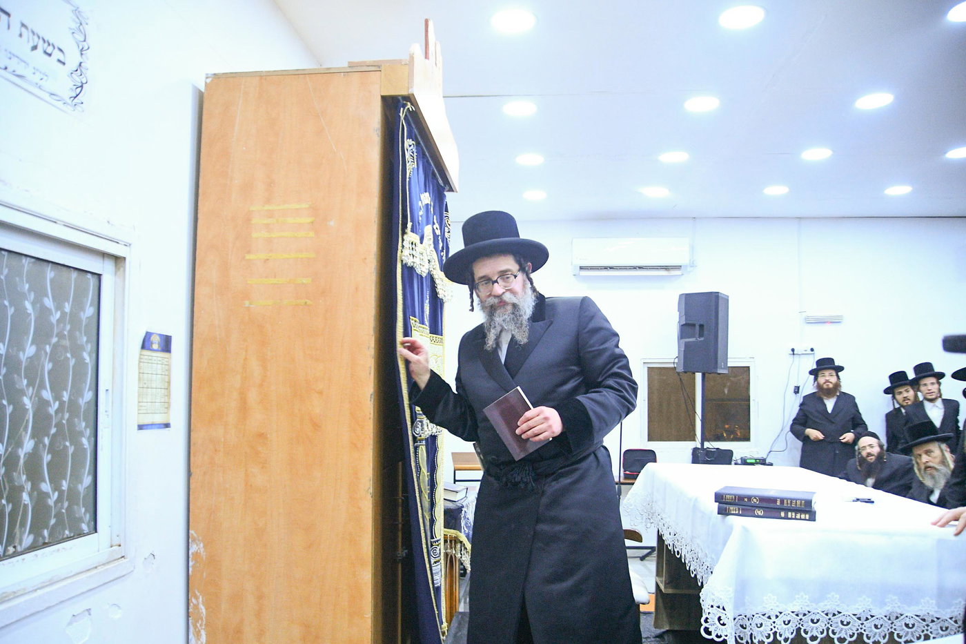 האמו"ר מסקולען ירושלים בשיעור בעמנואל 