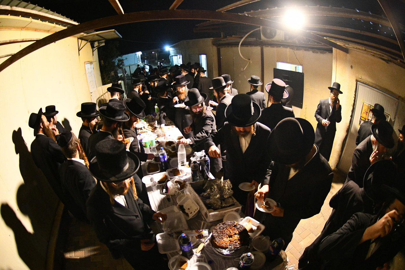 האמו"ר מסקולען ירושלים בשיעור בעמנואל 