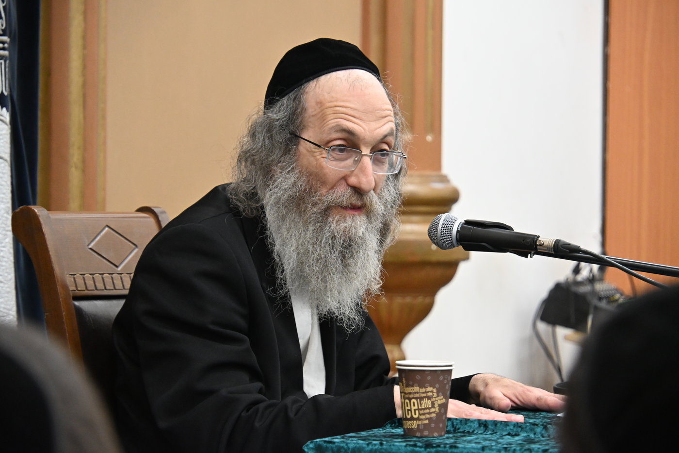 רבי אלימלך בידרמן בישיבת רנה של תורה בכרמיאל