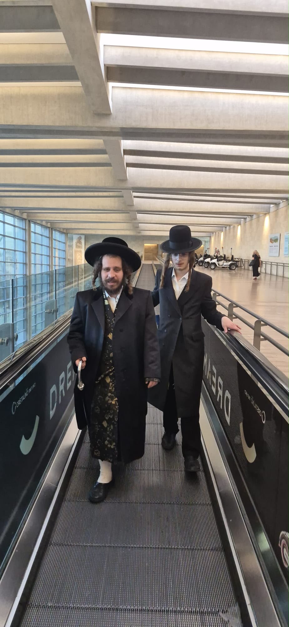 האדמו"ר מקרעטשניף כפר עטה במסע תשעת הימים