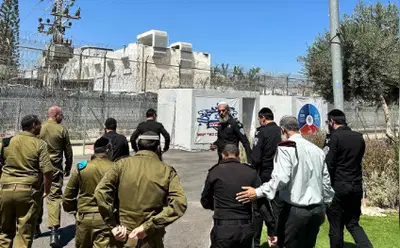מה עשו אנשי הרבנות הצבאית בכלא מעשיהו, יחד עם עמיתיהם מהשב"ס? | תיעוד