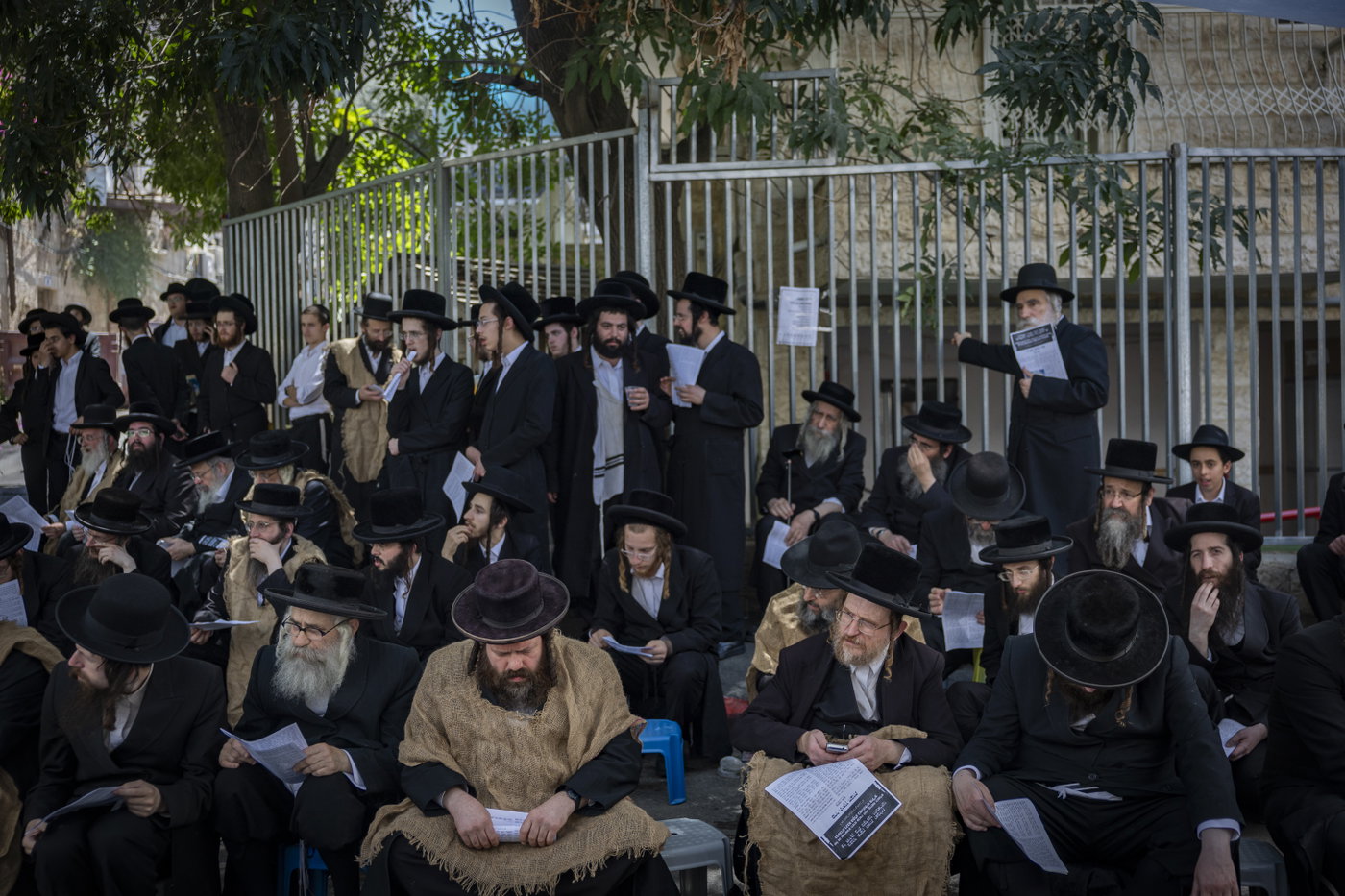 הפגנה בשק ואפר נגד רכבת הקלה בירושלים